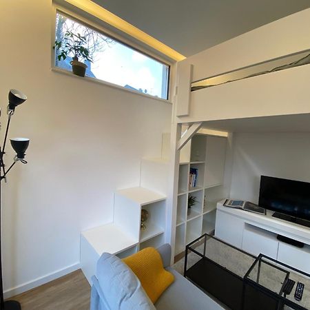 Schoene, Moderne Wohnung Mit Grosszuegiger Terasse Essen Exterior foto