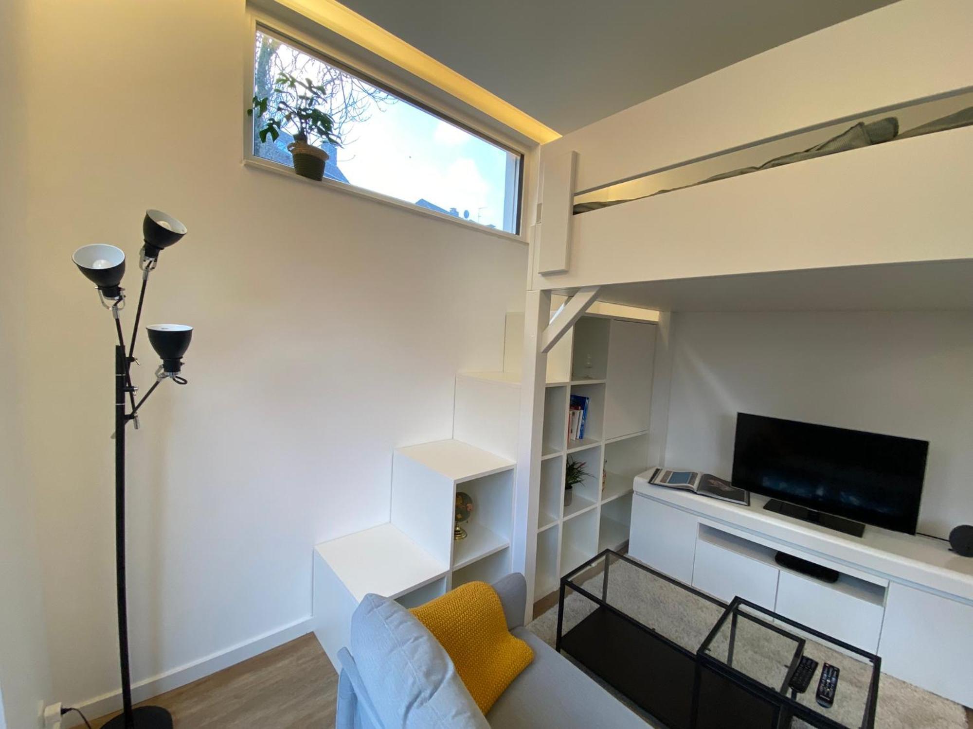 Schoene, Moderne Wohnung Mit Grosszuegiger Terasse Essen Exterior foto
